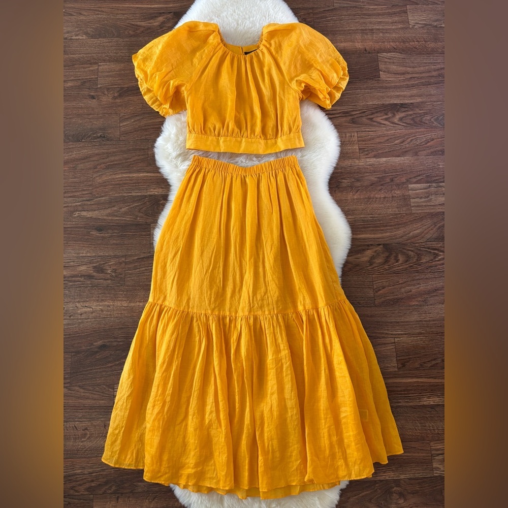 Banana Republic Yellow Crop and Skirt Set